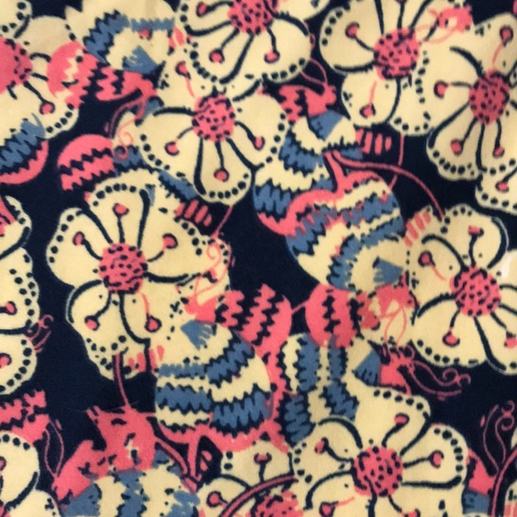 LuLaRoe Tall & Curvy leggings NWT - Picture 2 of 6